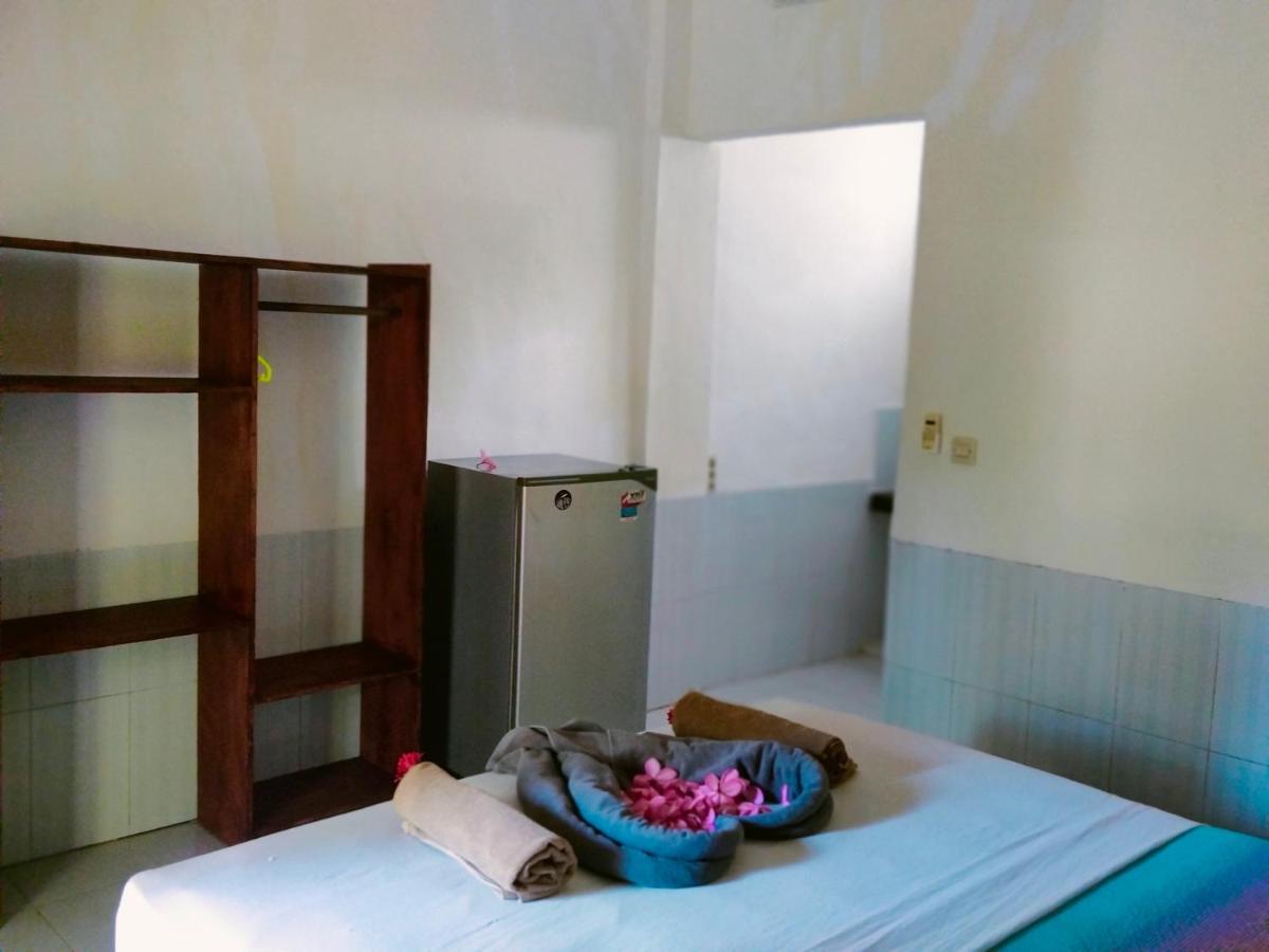 Maxal Bungalow Hotell Gili Air Exteriör bild