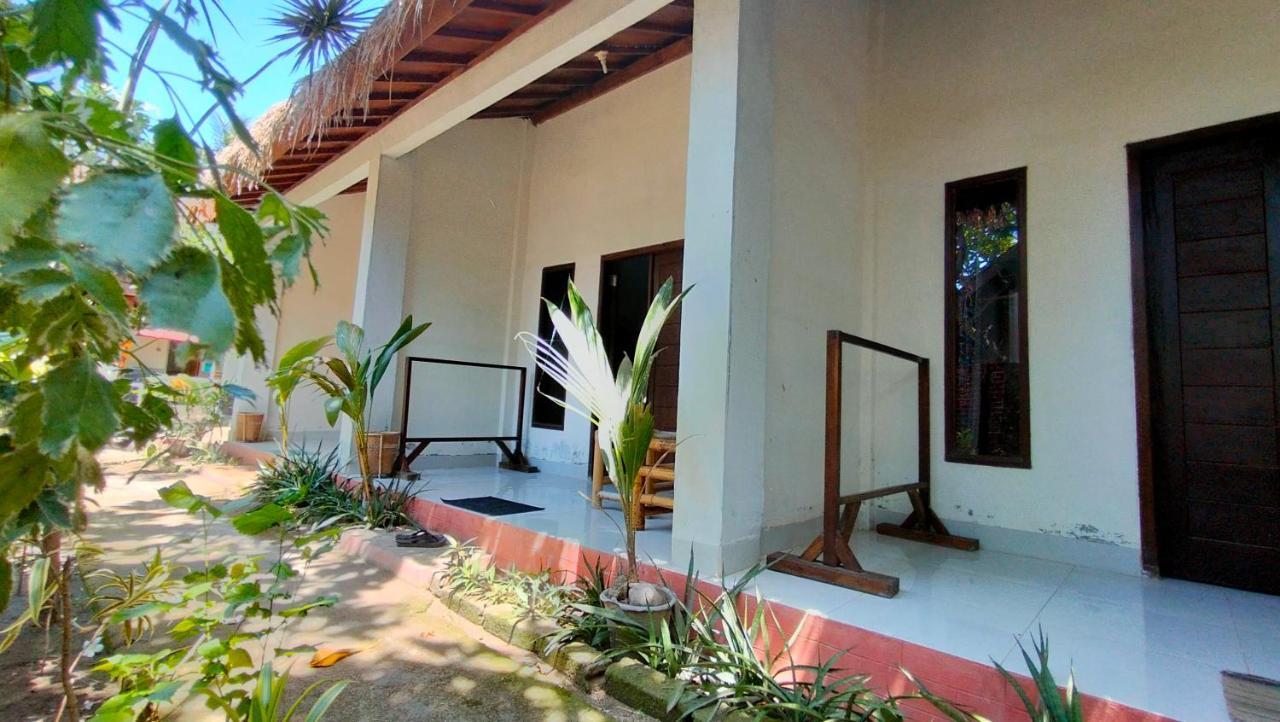 Maxal Bungalow Hotell Gili Air Exteriör bild
